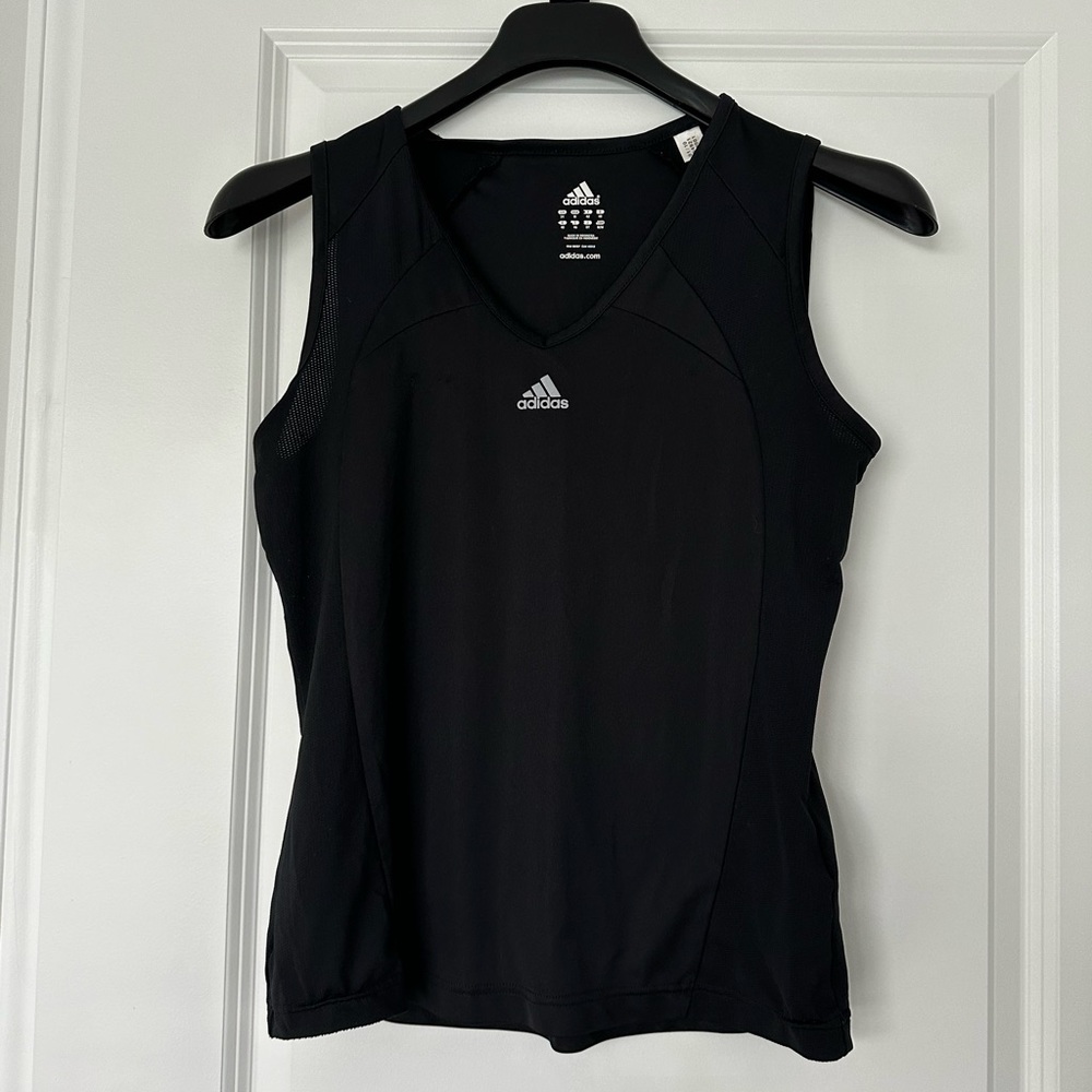 Adidas women’s black workout top size medium